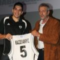 Ο Λεωνίδας Κασελάκης με τον Γιάννη Πολίτη