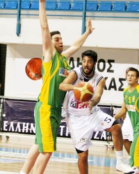 Ο Παναγιώτης Καυκής σε στιγμιότυπο από τον αγώνα ΠΑΟΚ - ΑΕΚ Λάρνακας