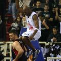 Εκπληκτικό κάρφωμα από τον Kenny Gregory