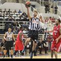 Ο Μιχάλης Τσαϊρέλης αφήνει την μπάλα στο καλάθι της Κηφισιάς