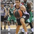 Ο Νίκος Καλλές σε μία προσπάθειά του