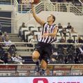 O Goran Vucicevic σε ένα εντυπωσιακό λέι απ