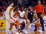 Ο Damir Mulaomerovic στον αγώνα του ΠΑΟΚ με τη Cholet τη σεζόν 2004-05