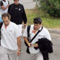 Ο Χάρης Μαρκόπουλος και ο γυμναστής Παναγιώτης Βασιλείου φτάνουν στο γήπεδο του Λιτοχώρου