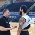 Coach Papatheodorou and Terran Petteway