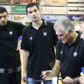 Soulis Markopoulos ready to talk to the players in a time out