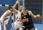 Ο Todor Gecevski με αντίπαλο τον Josh Davis