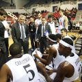 Οδηγίες από τον Σούλη Μαρκόπουλο σε ένα τάιμ αουτ του ΠΑΟΚ
