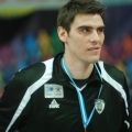Ο Βαγγέλης Μαργαρίτης με το μετάλλιο που του δόθηκε