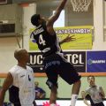 O Rawle Marshall αφήνει με εντυπωσιακό τρόπο την μπάλα στο καλάθι της Καβάλας