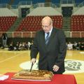Ο πρόεδρος της ΚΑΕ ΠΑΟΚ Μιλτιάδης Κανώτας κόβει την βασιλόπιτα