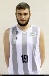 Νίκος Καμάρας